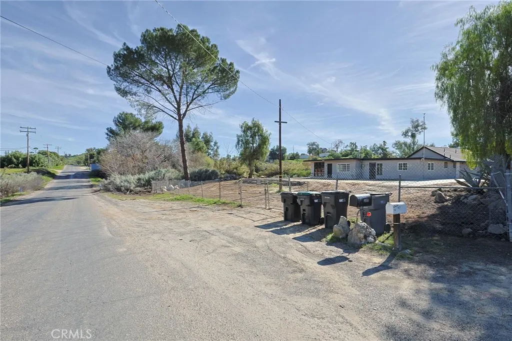 20263 Telford, Perris, California 92570 home-pic-56