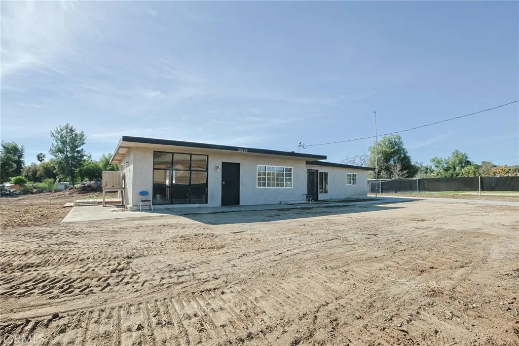 20263 Telford, Perris, California 92570 home-pic-4