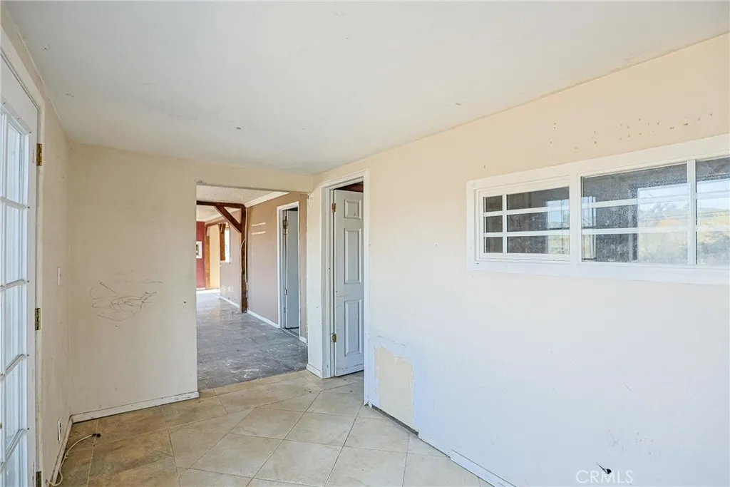 20263 Telford, Perris, California 92570 home-pic-23