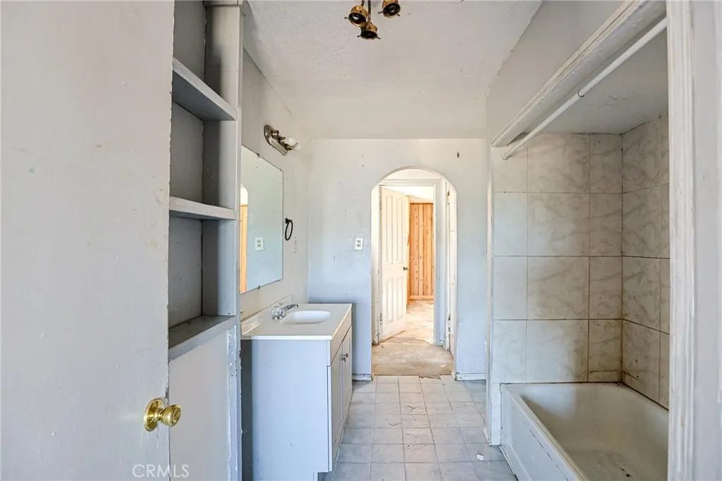 20263 Telford, Perris, California 92570 home-pic-46