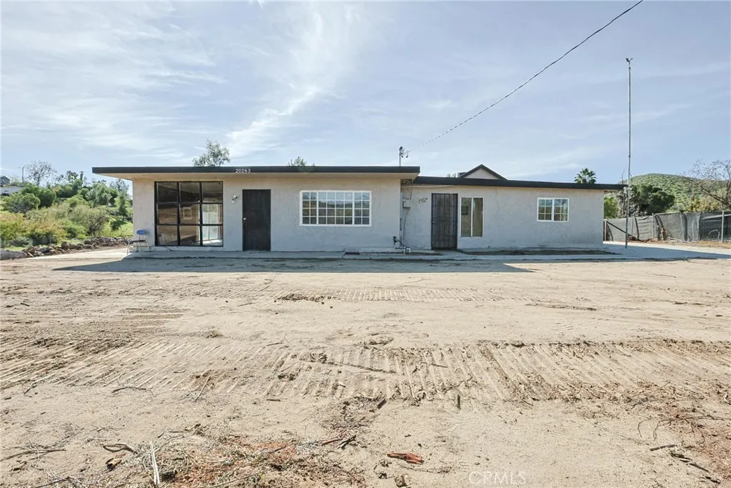 20263 Telford, Perris, California 92570 home-pic-1