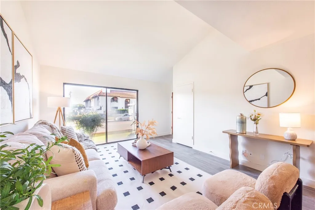 233 W Mission Road C, San Gabriel, California 91776 home-pic-9