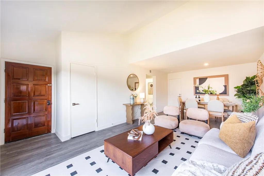 233 W Mission Road C, San Gabriel, California 91776 home-pic-5