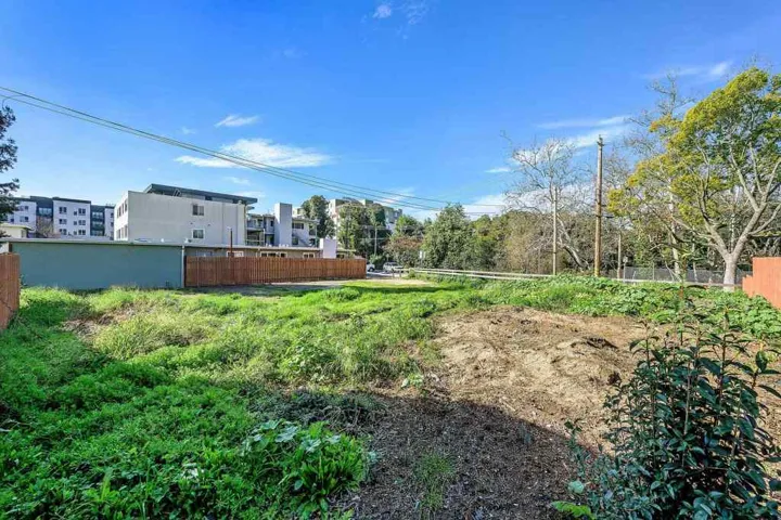 Left side rear of lot
