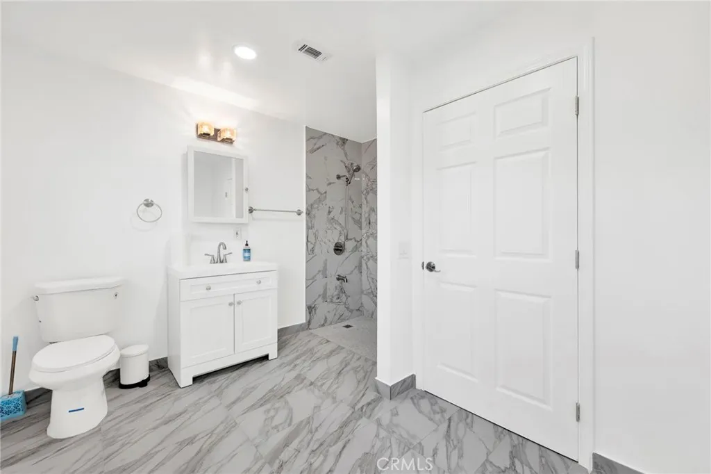 31511 Indian Oak Road, Acton, California 93510 home-pic-15