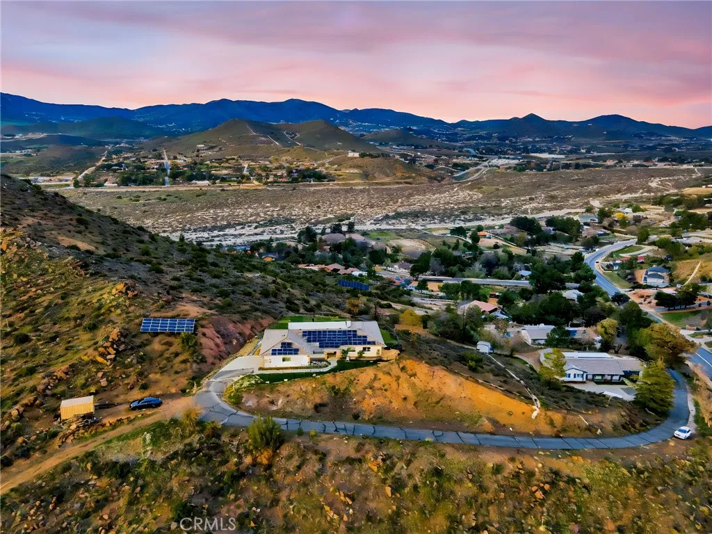 31511 Indian Oak Road, Acton, California 93510 home-pic-1