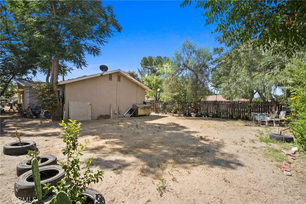 563 W Main, San Jacinto, California 92583 home-pic-20