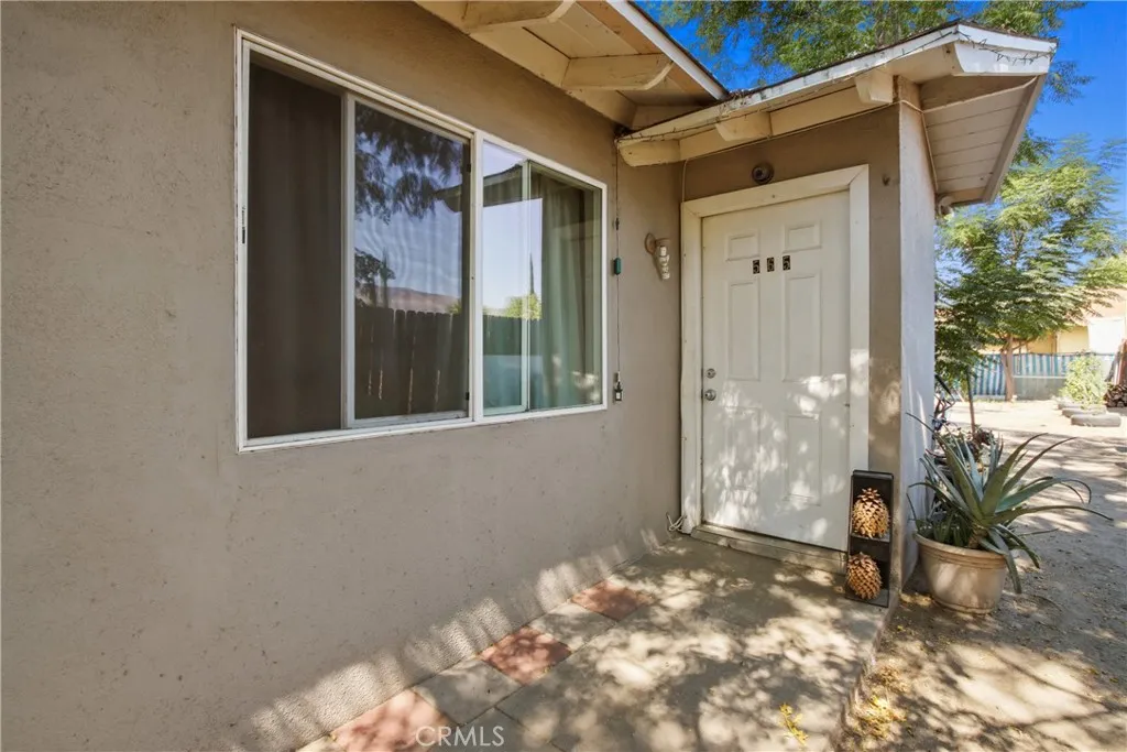 563 W Main, San Jacinto, California 92583 home-pic-17