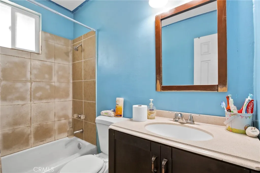 563 W Main, San Jacinto, California 92583 home-pic-18