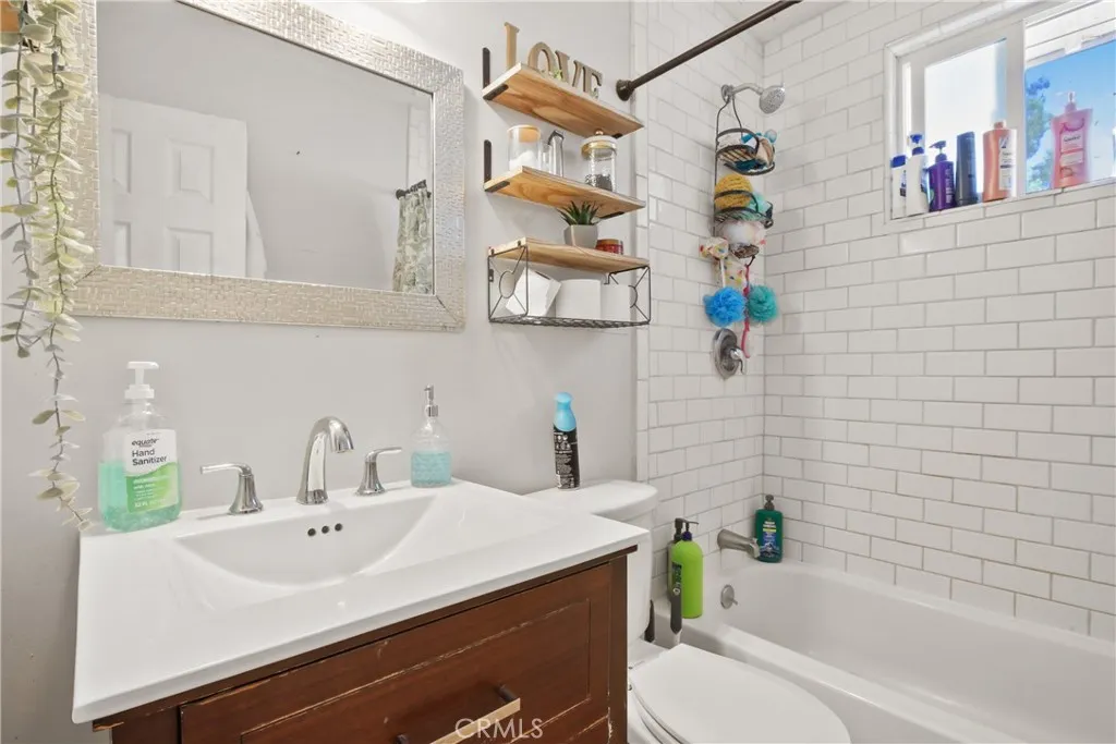 563 W Main, San Jacinto, California 92583 home-pic-7