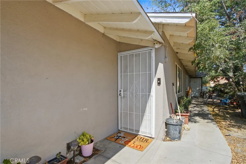 563 W Main, San Jacinto, California 92583 home-pic-16