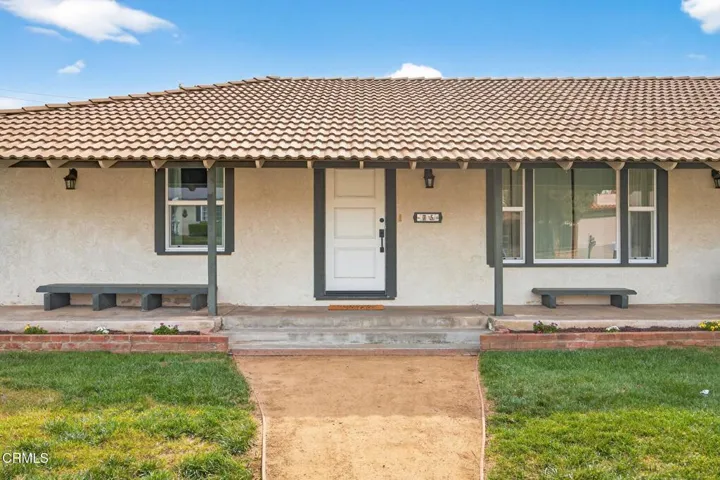 5-web-or-mls-UpmarketMedia_75Neish-013