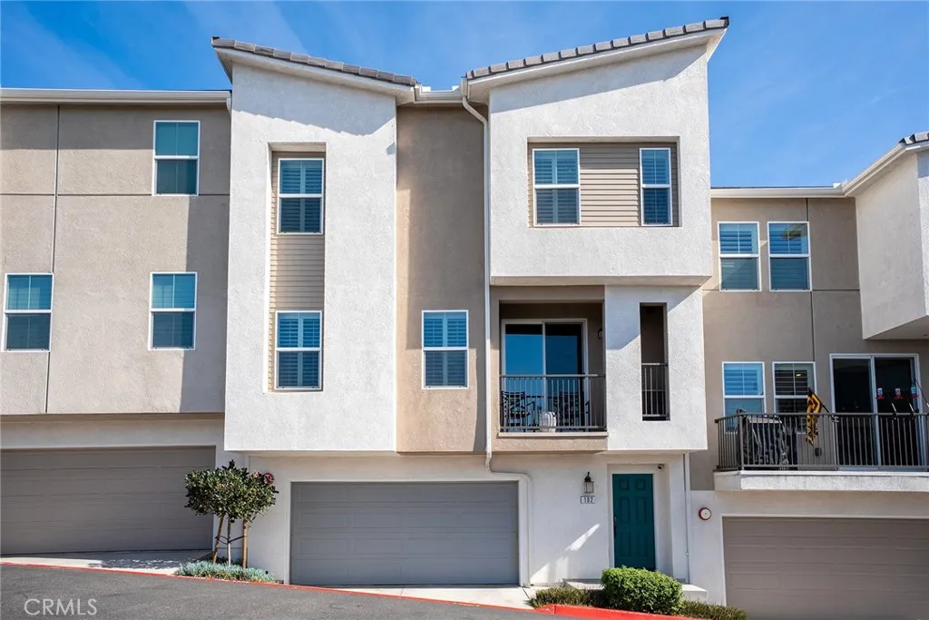 371 Fitzpatrick Rd 102, San Marcos, California 92069 home-pic-2