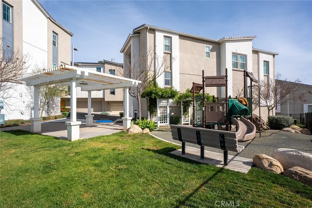 371 Fitzpatrick Rd 102, San Marcos, California 92069 home-pic-41