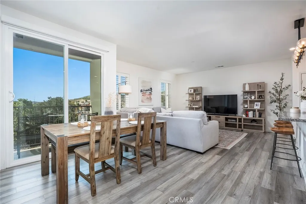 371 Fitzpatrick Rd 102, San Marcos, California 92069 home-pic-16