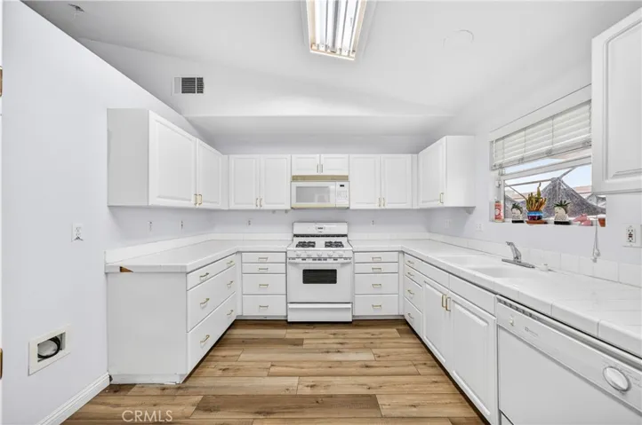 2995 Joshua, Hemet, California 92545