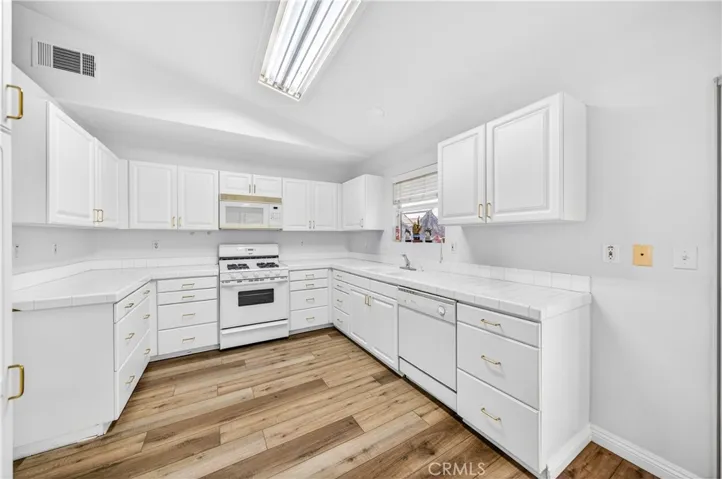 2995 Joshua, Hemet, California 92545