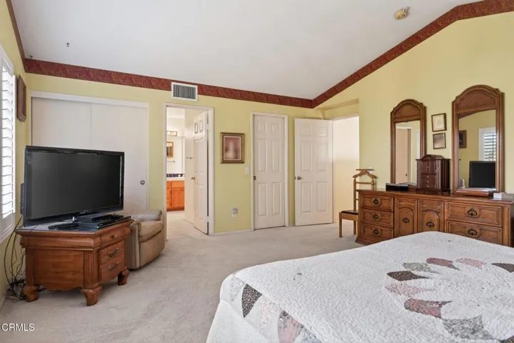 34-web-or-mls-UpmarketMedia_1419oak-121