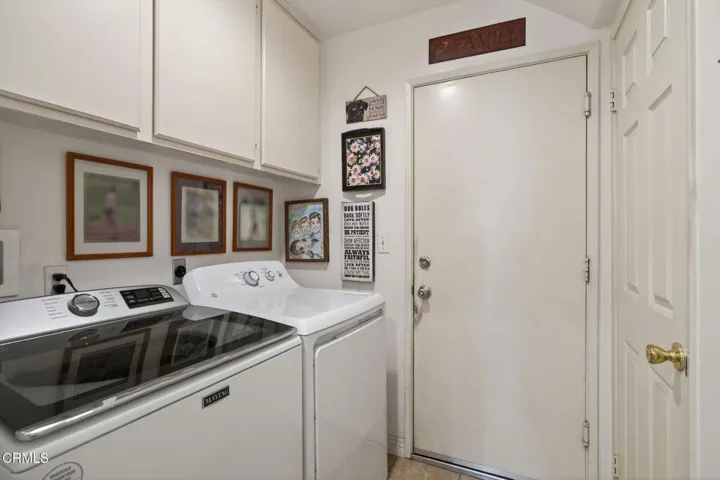 53-web-or-mls-UpmarketMedia_1419oak-073