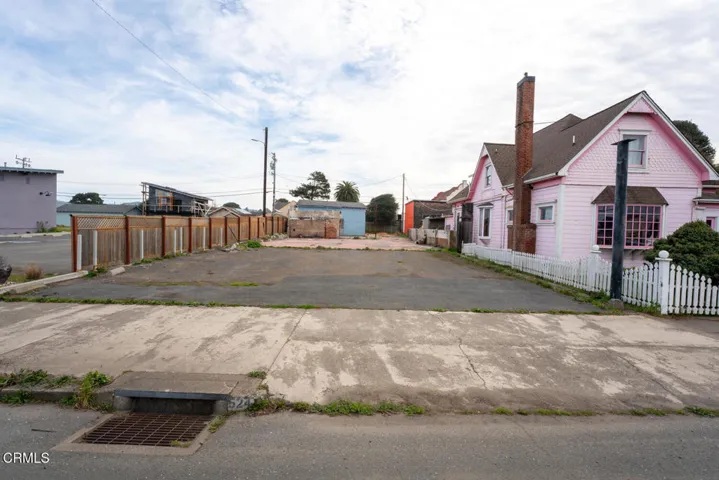 530 N Main Street, Fort Bragg, California 95437 — photo 4