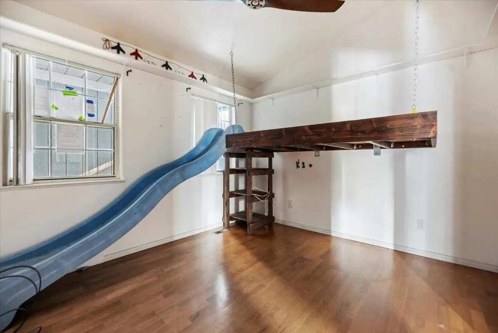 810 Oakmont Lane, Lake Arrowhead, California 92352 home-pic-26