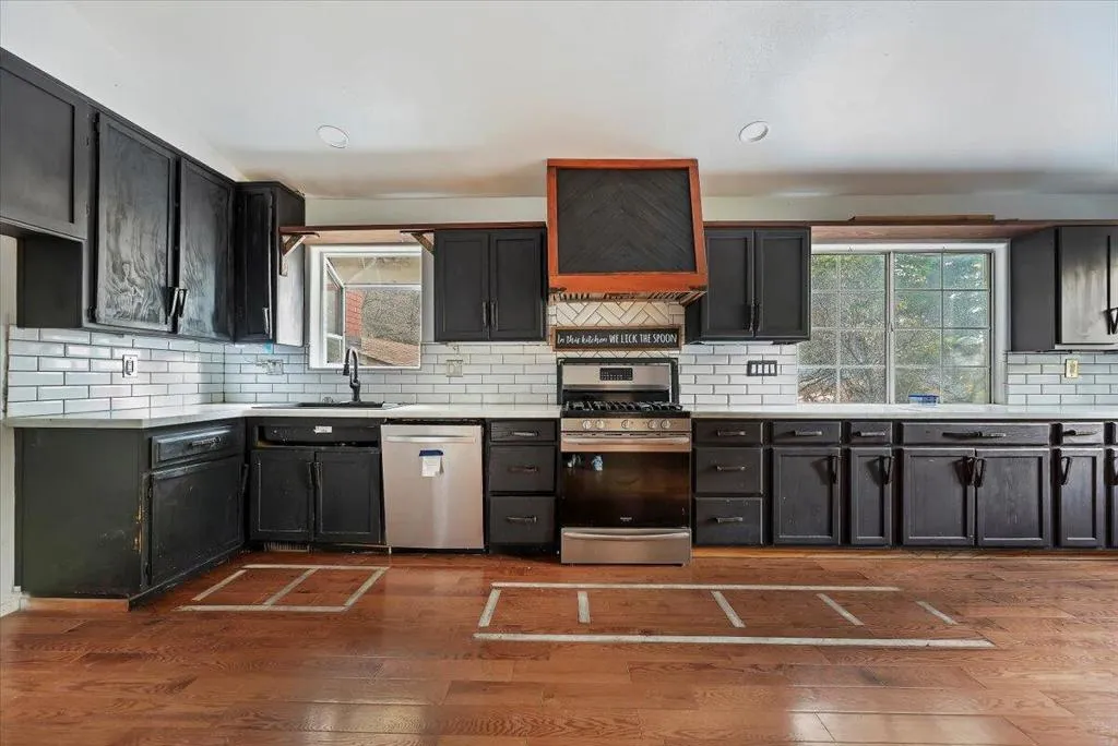 810 Oakmont Lane, Lake Arrowhead, California 92352 home-pic-19