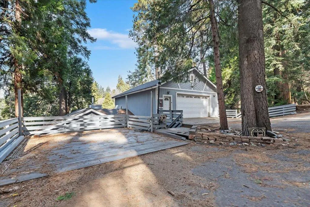 810 Oakmont Lane, Lake Arrowhead, California 92352 home-pic-4