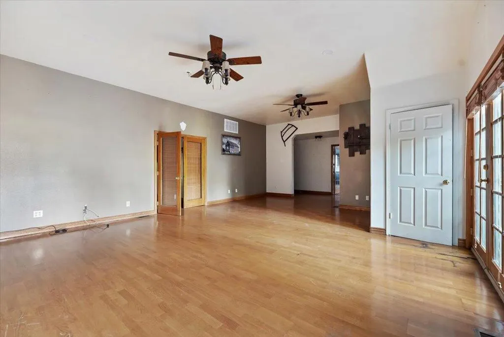 810 Oakmont Lane, Lake Arrowhead, California 92352 home-pic-14