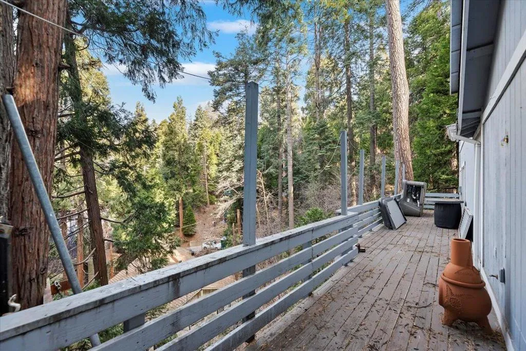 810 Oakmont Lane, Lake Arrowhead, California 92352 home-pic-35