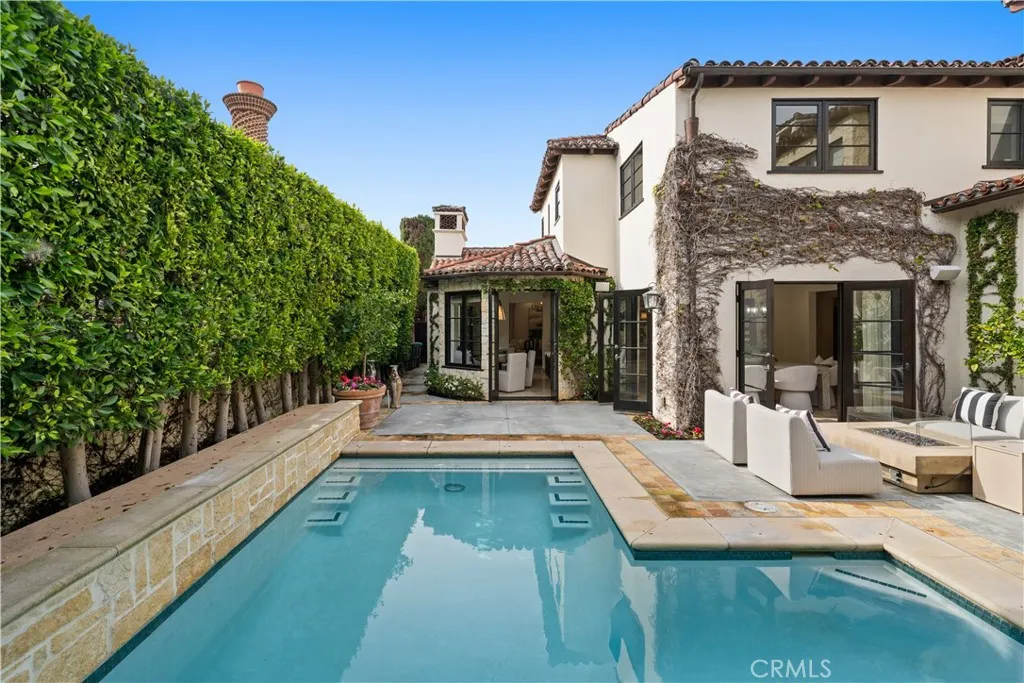 110 Via Trieste, Newport Beach, California 92663 home-pic-56