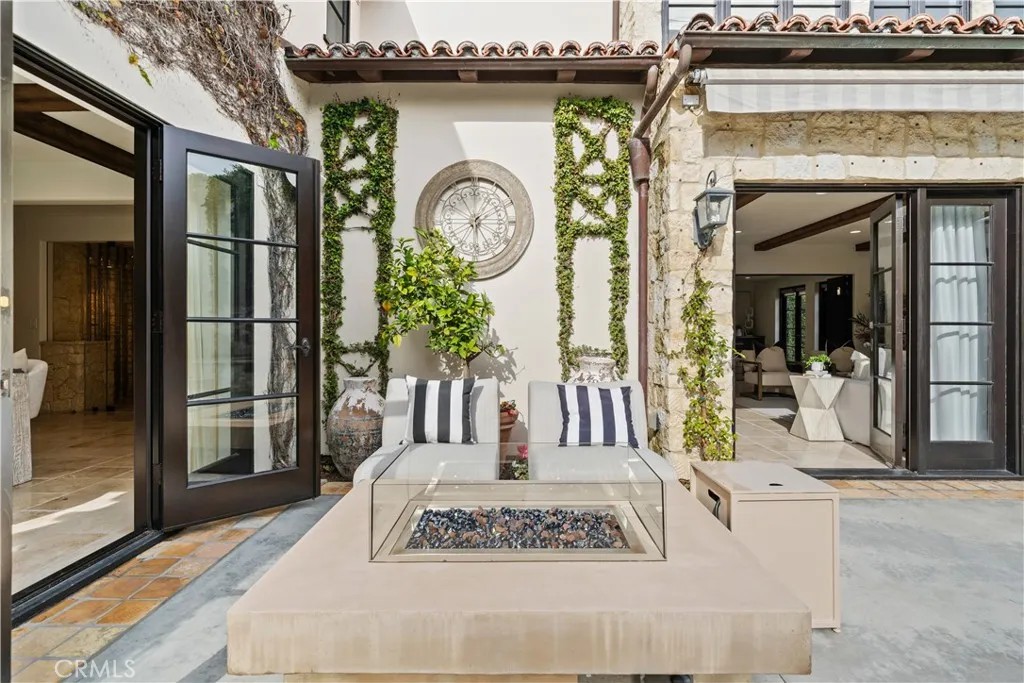110 Via Trieste, Newport Beach, California 92663 home-pic-59