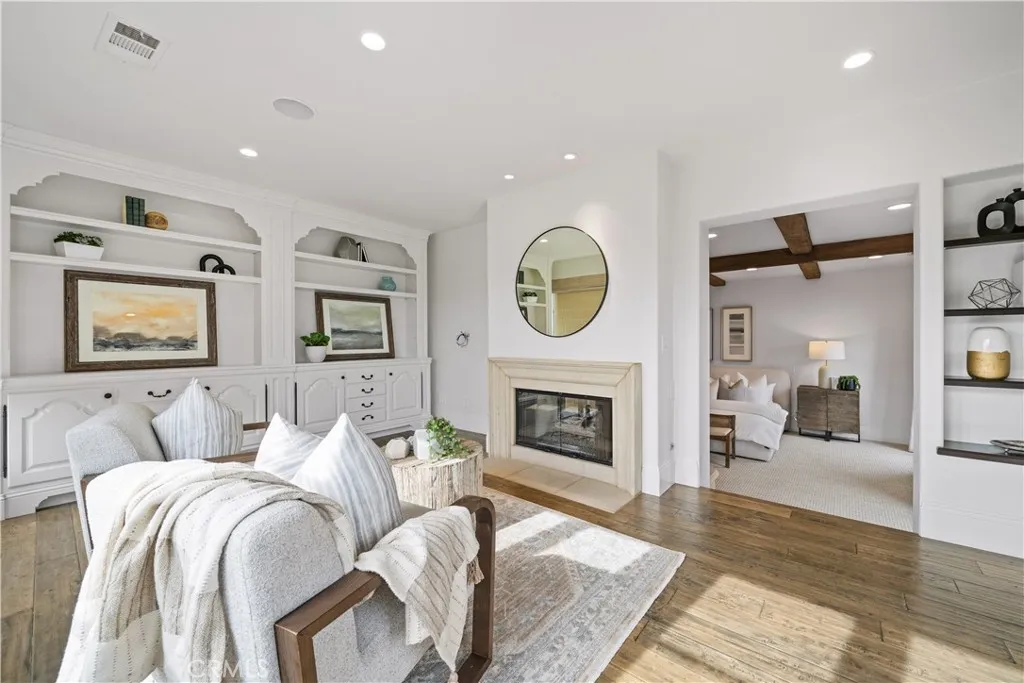 110 Via Trieste, Newport Beach, California 92663 home-pic-34