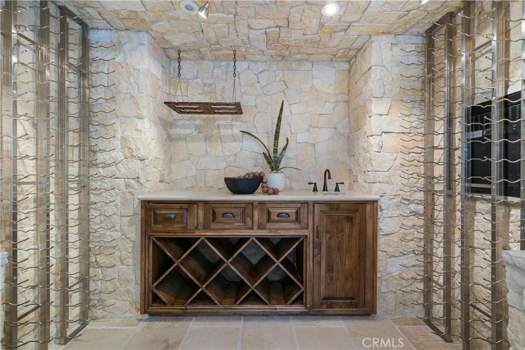 110 Via Trieste, Newport Beach, California 92663 home-pic-26