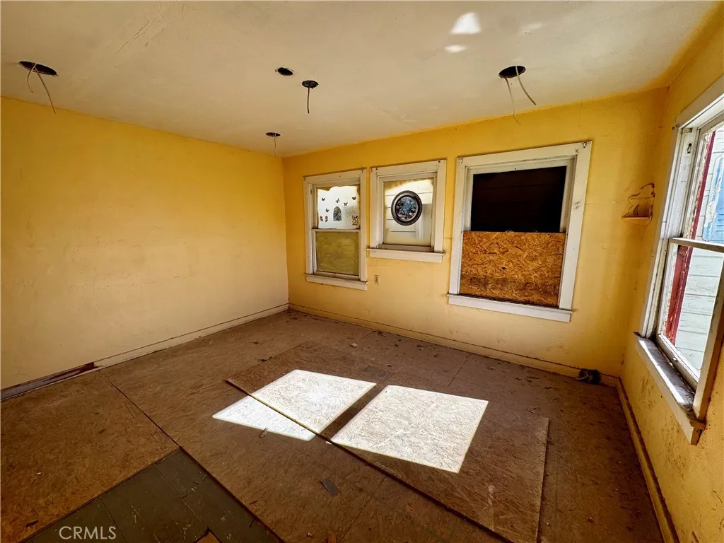 329 Chestnut, Needles, California 92363 home-pic-14