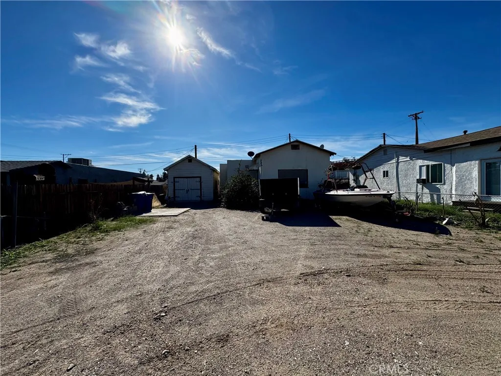 329 Chestnut, Needles, California 92363 home-pic-21