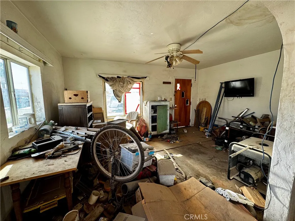 310 Walnut, Needles, California 92363 home-pic-8