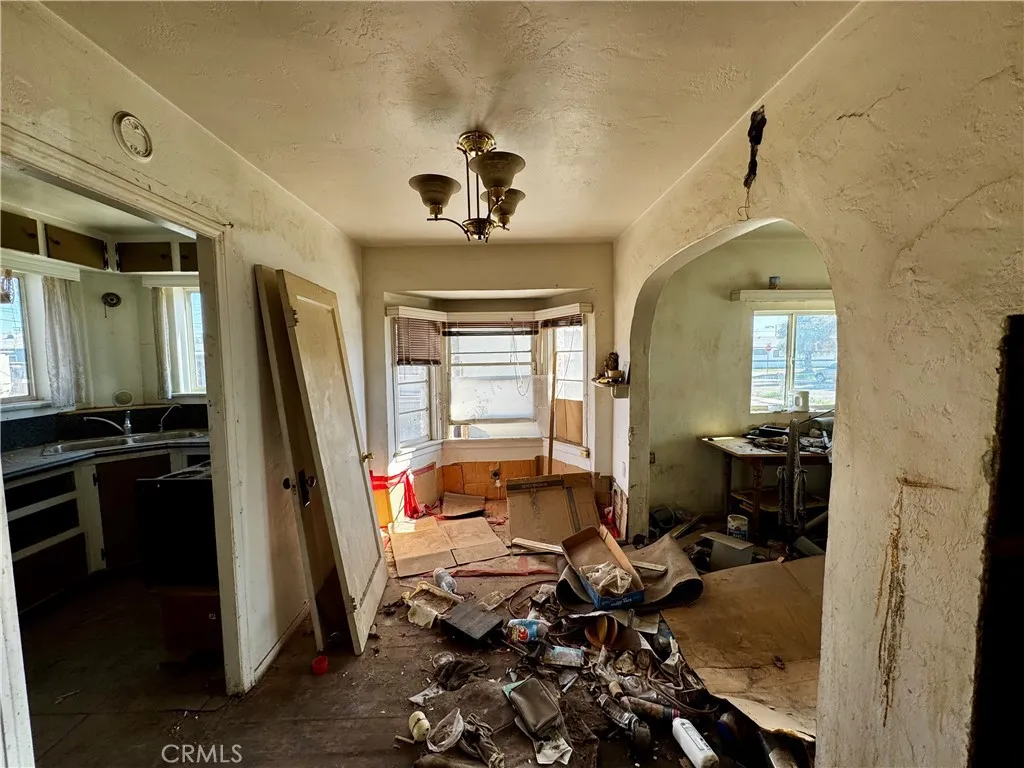 310 Walnut, Needles, California 92363 home-pic-10