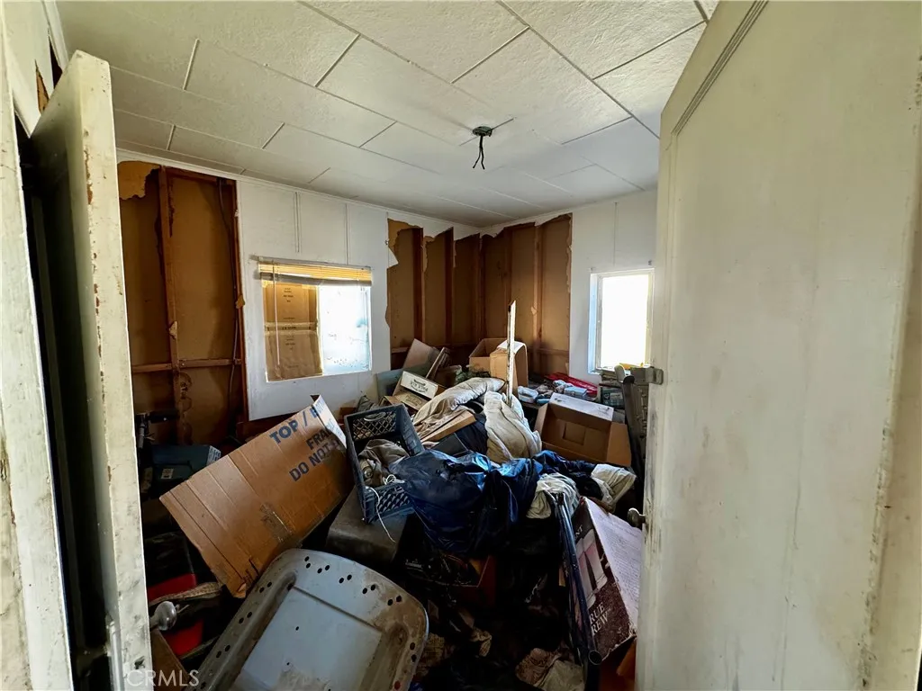 310 Walnut, Needles, California 92363 home-pic-15