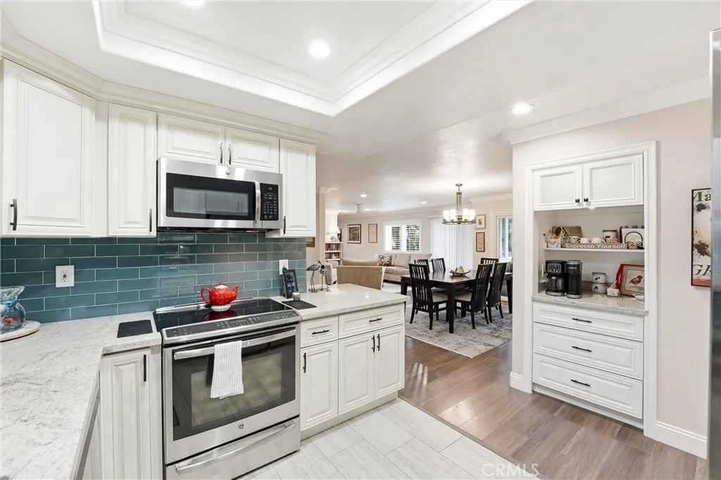 969 Calle Aragon 1c, Laguna Woods, California 92637 home-pic-8