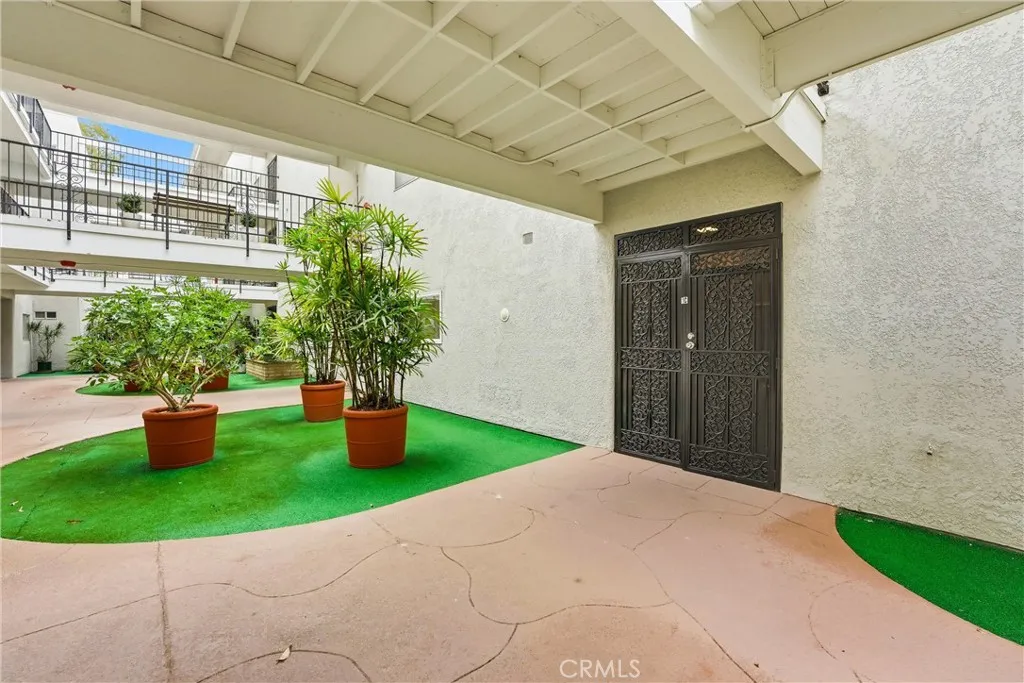 969 Calle Aragon 1c, Laguna Woods, California 92637 home-pic-22