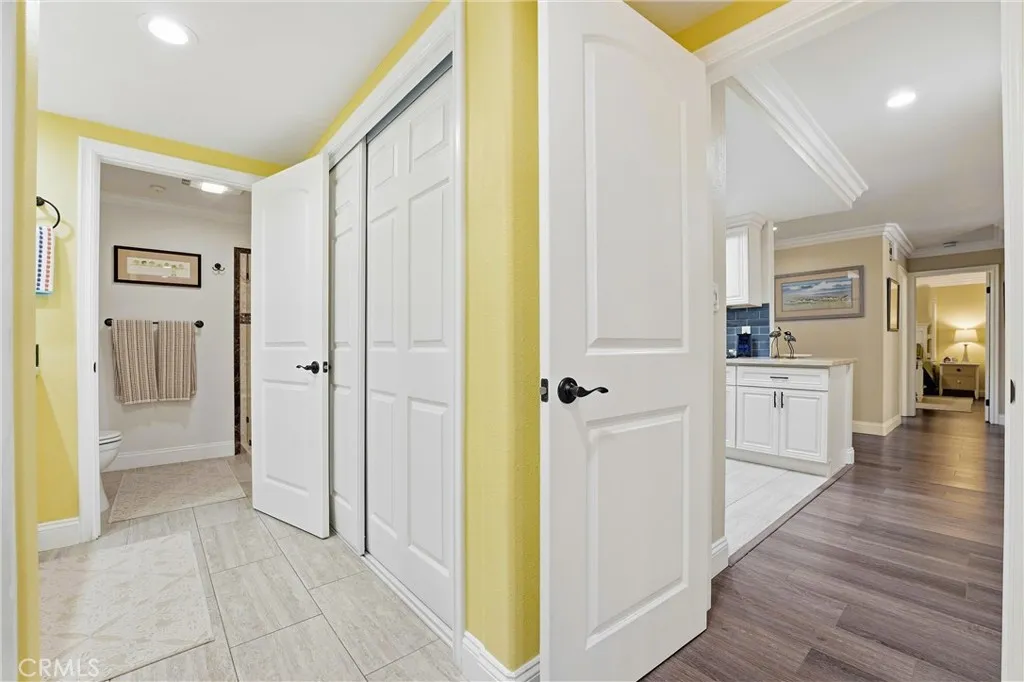 969 Calle Aragon 1c, Laguna Woods, California 92637 home-pic-18