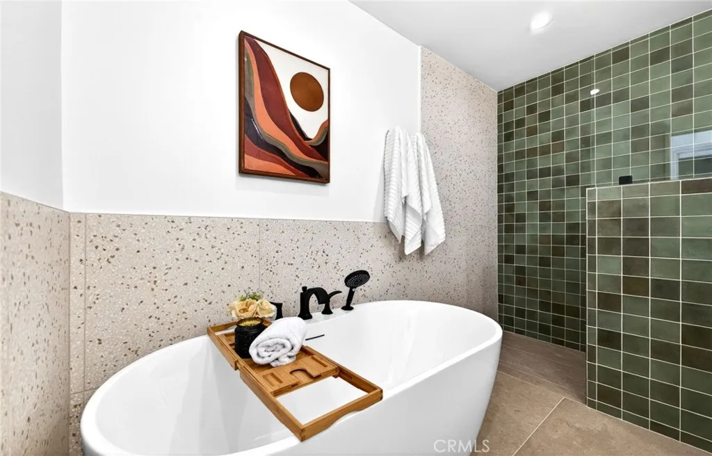 256 Juniper Ave B6, Carlsbad, California 92008 home-pic-28