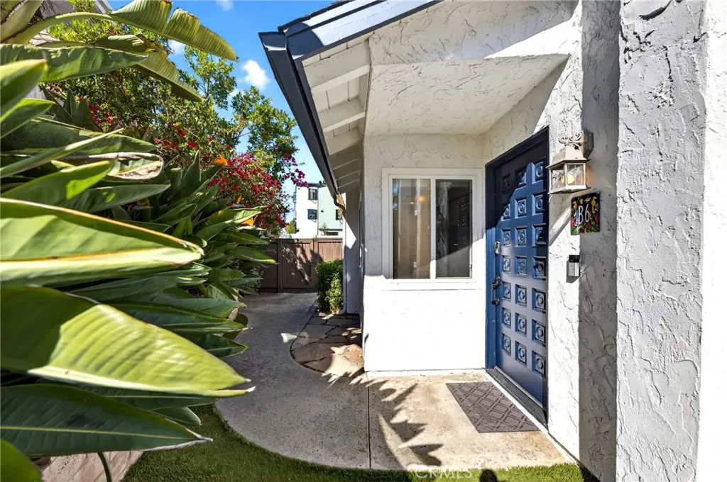 256 Juniper Ave B6, Carlsbad, California 92008 home-pic-5