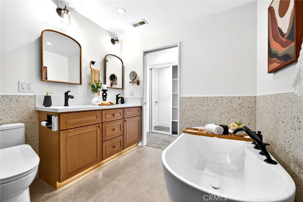 256 Juniper Ave B6, Carlsbad, California 92008 home-pic-29