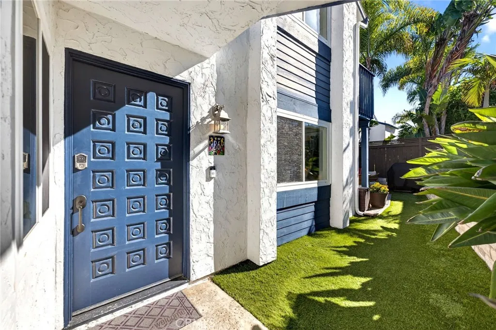 256 Juniper Ave B6, Carlsbad, California 92008 home-pic-6