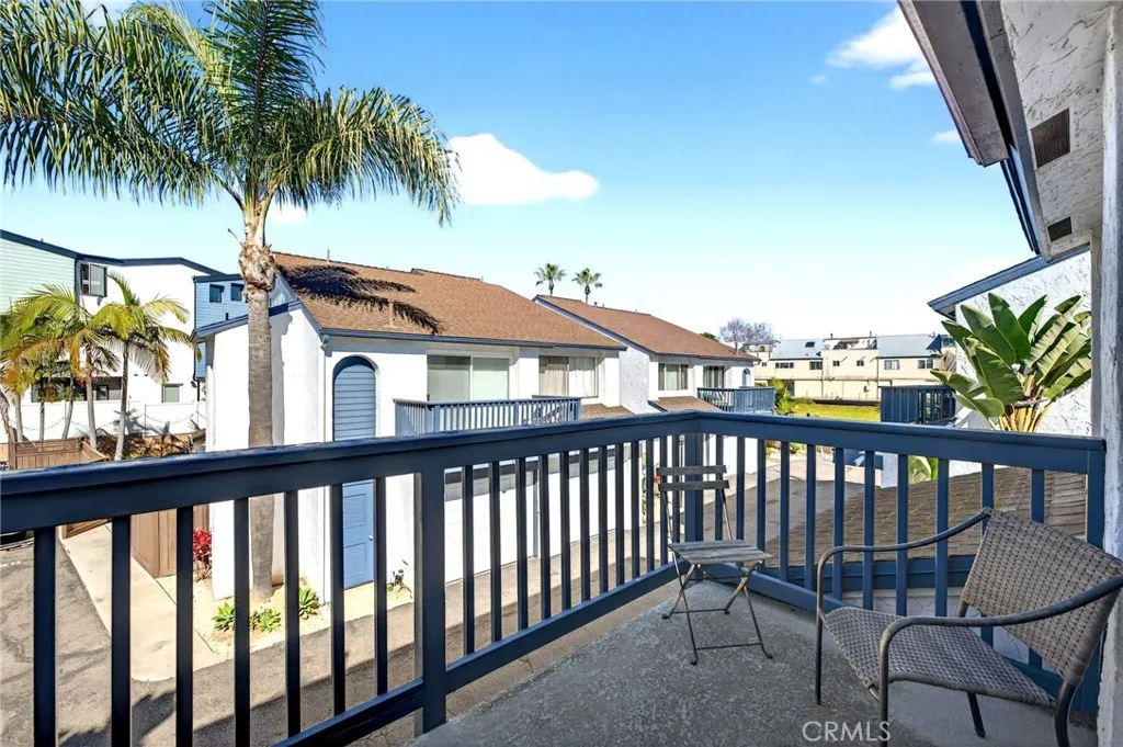256 Juniper Ave B6, Carlsbad, California 92008 home-pic-26