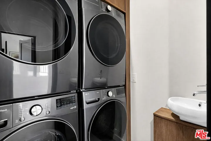 Double Washer & Double Dryer