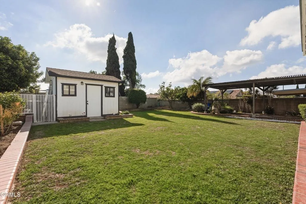 514 E Moorehaven Drive, Carson, California 90746 home-pic-36
