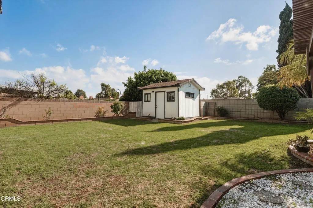 514 E Moorehaven Drive, Carson, California 90746 home-pic-34