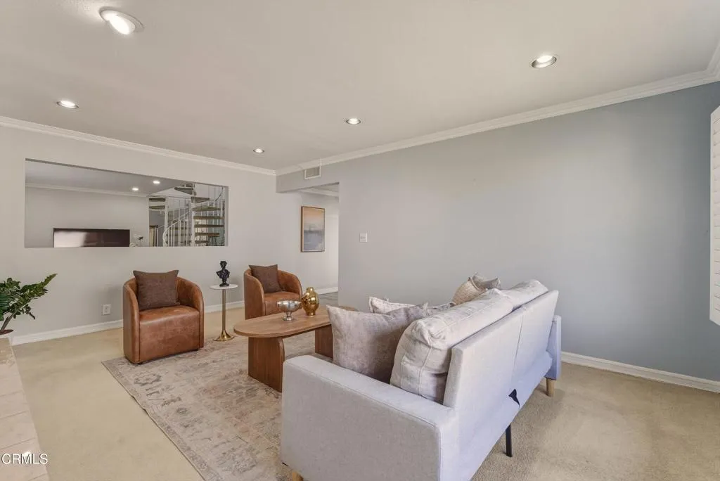 514 E Moorehaven Drive, Carson, California 90746 home-pic-5
